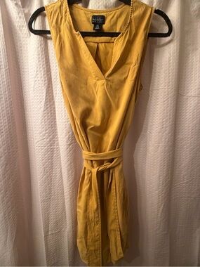 Mustard Yellow Sleeveless V-Neck Belted Dress
